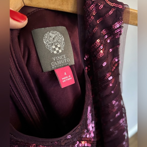 Stunning cranberry sequins cocktail dress 🥂 *New* size 4 - Picture 3 of 5